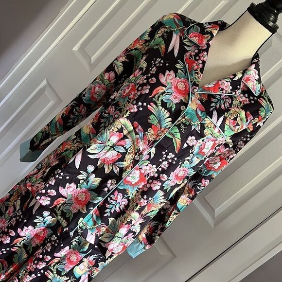 Dalia MacPhee Dark Floral Pajama Set - Picture 6 of 16